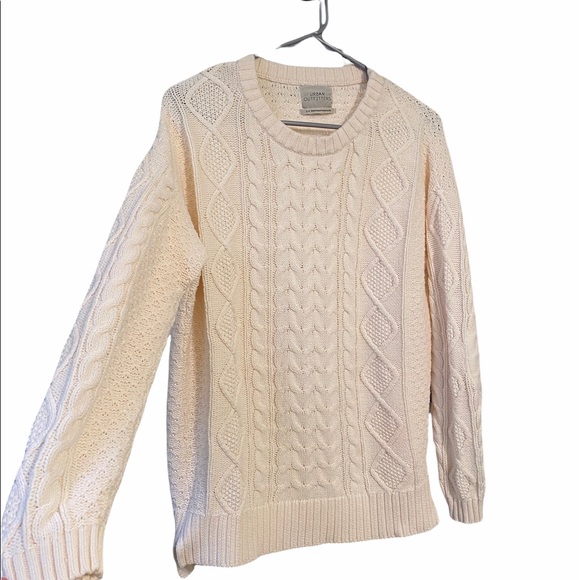 Urban Outfitters Beige Long Sleeve Cable Knit Sweater; size SP - Picture 3 of 7